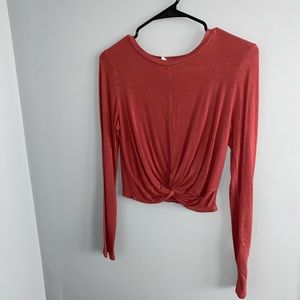 Red Knot Crop Top